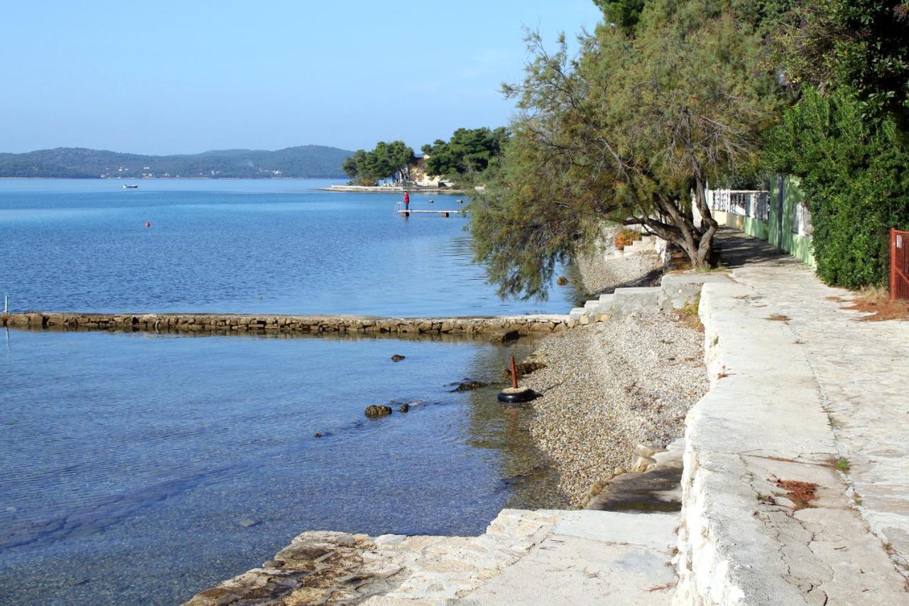 Apartments With A Parking Space Sukosan, Zadar - 16641 المظهر الخارجي الصورة